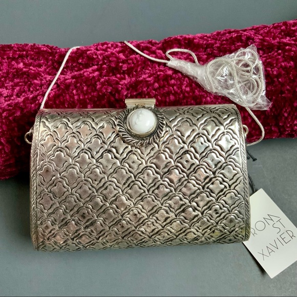 from st xavier ~ silver metal crossbody zara FSX clutch - Picture 8 of 9
